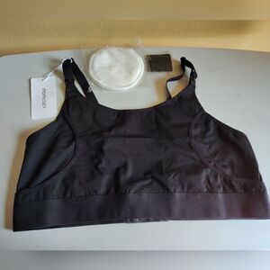 Momcozy NWT Women's Black Nursing Breast Pumping Bra Sz XL Comfy Pads Included
